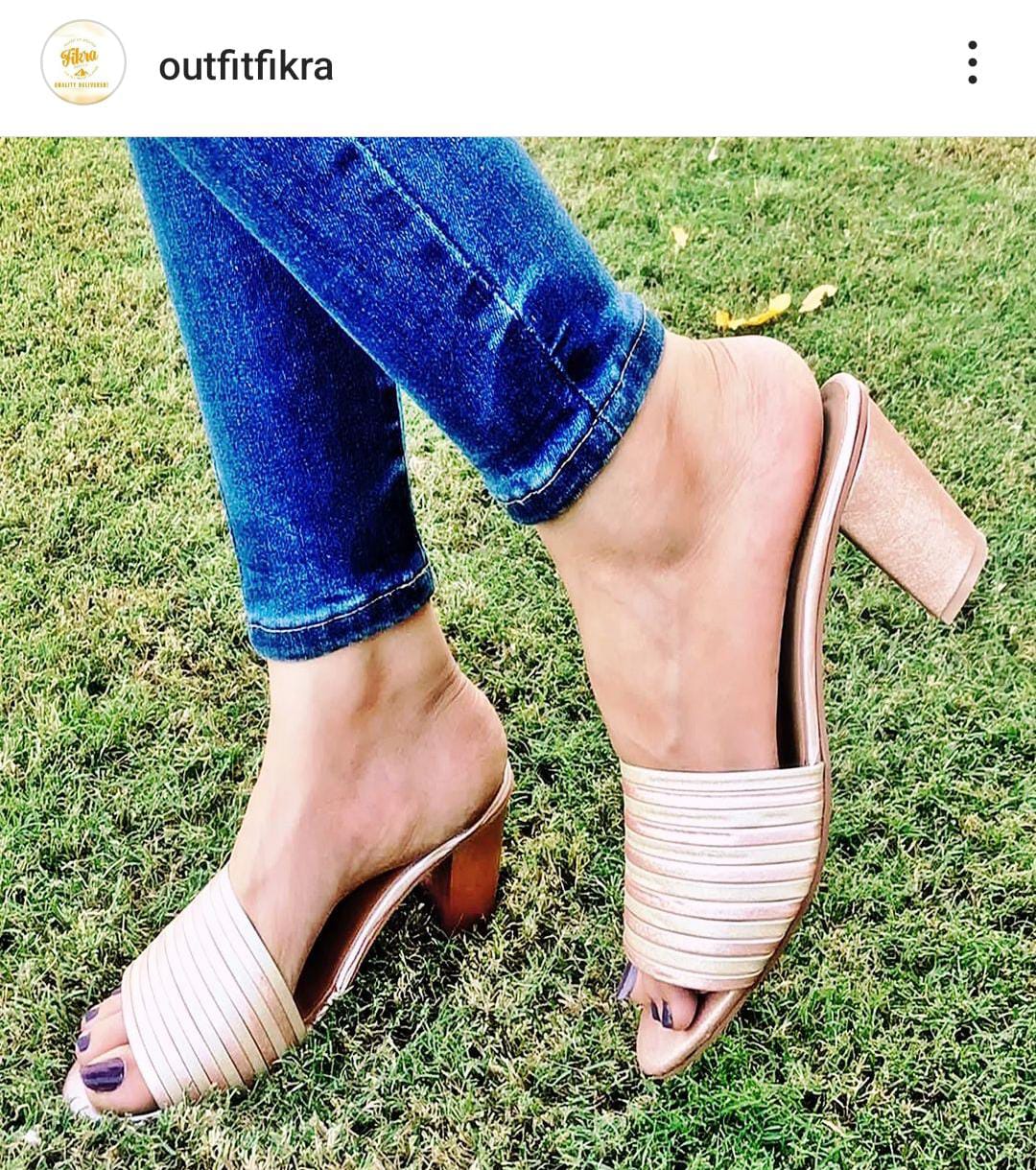 PP MIX STRIP HEEL((More Rs 500 Discount Buy Any 2 Design. You can Message us on Instagram & What's App for any information))