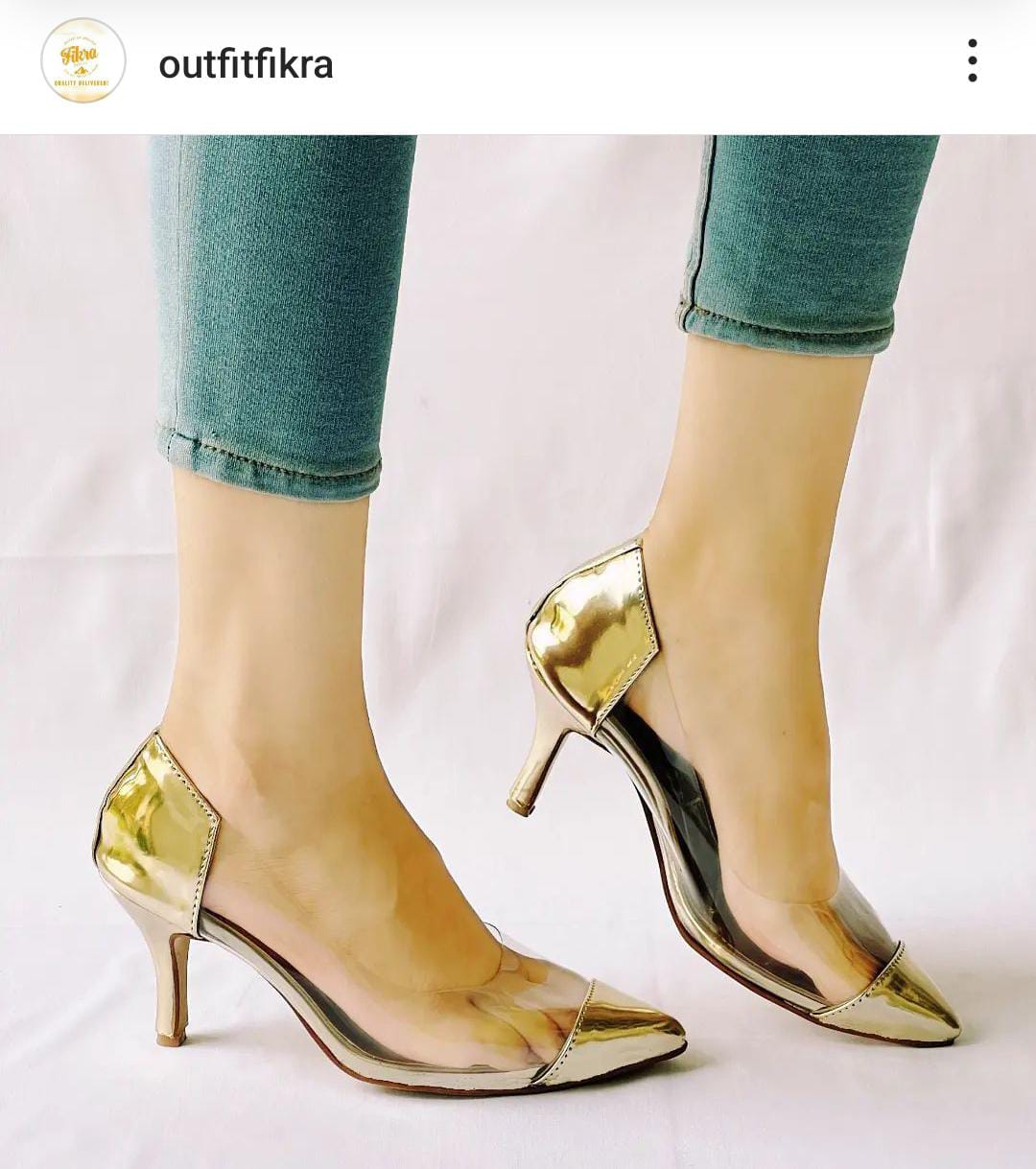 WDW HEEL(Message us on Instagram or WhatsApp for any kind of information we are available)