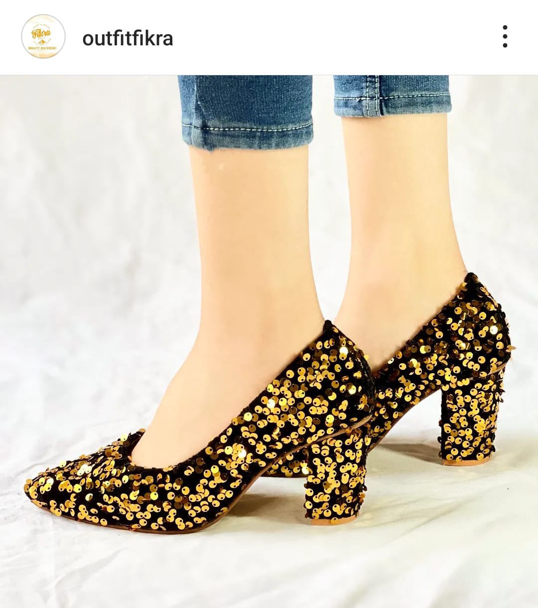 TALL HEEL PICO(Message us on Instagram or WhatsApp for any kind of information we are available)
