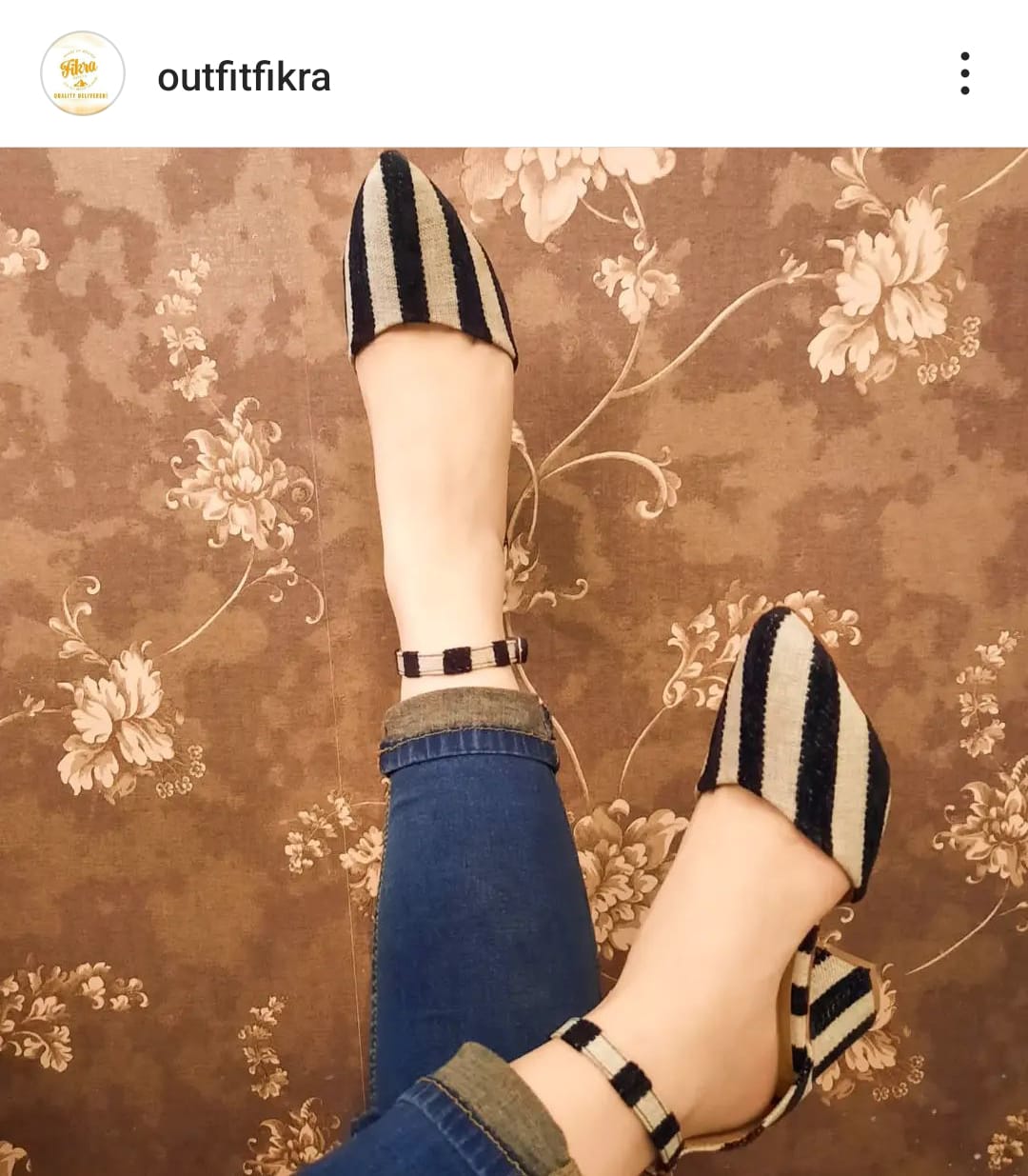 TPH PRINT HEEL(Message us on Instagram or WhatsApp for any kind of information we are available)