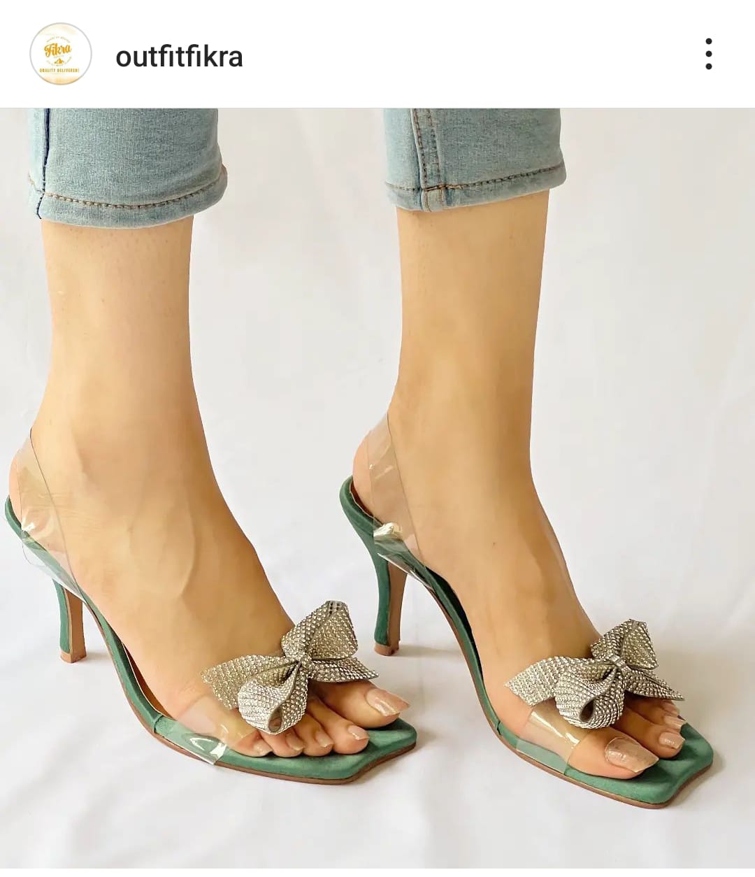 FAP HEEL(Message us on Instagram or WhatsApp for any kind of information we are available)