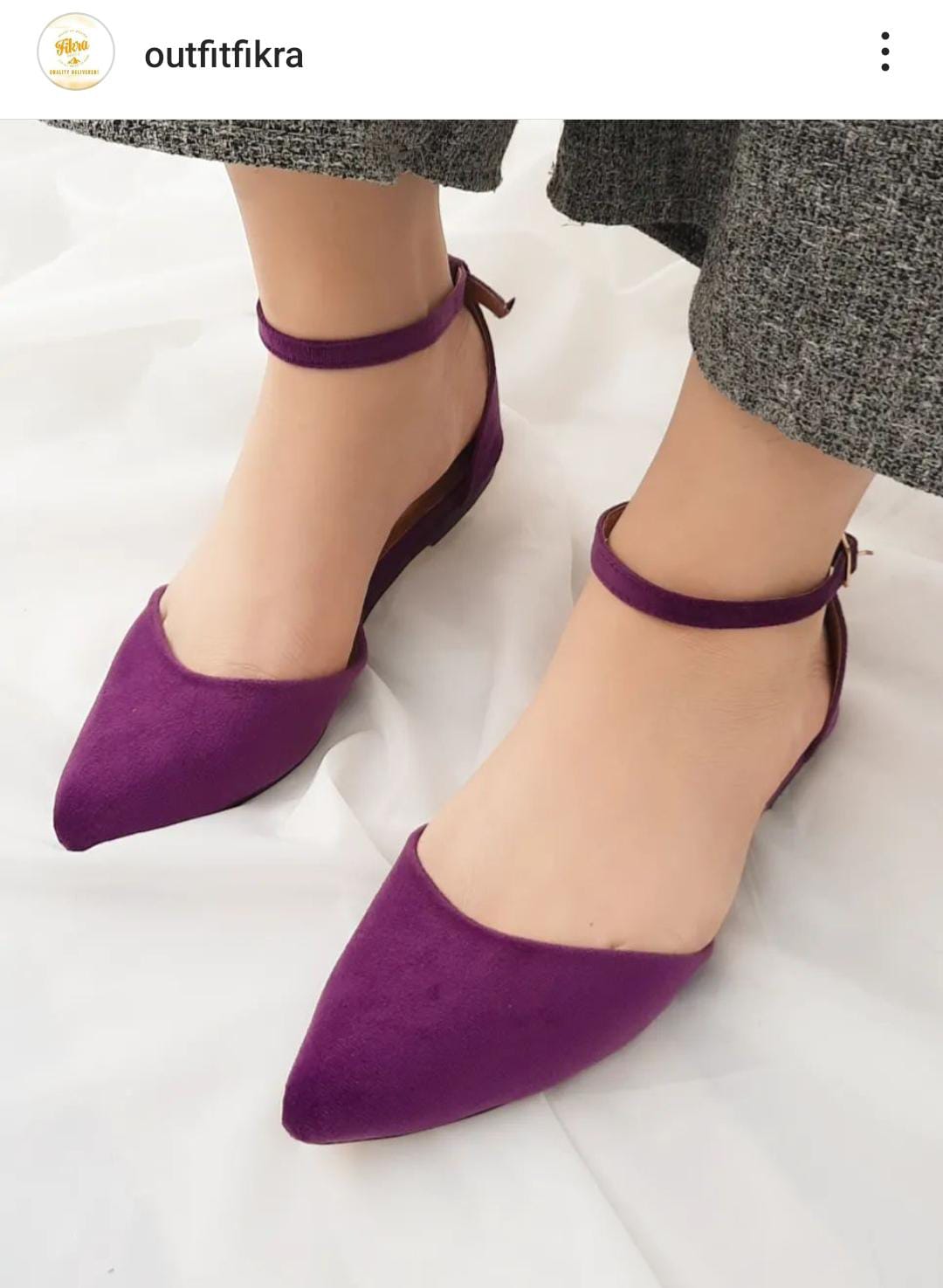 PF FLAT PUMPY(Message us on Instagram or WhatsApp for any kind of information we are available)