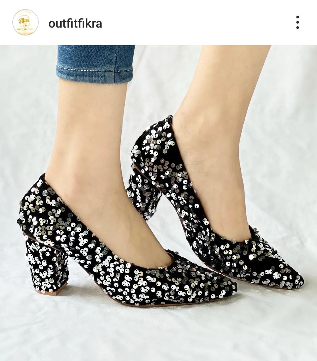 TALL HEEL PICO(Message us on Instagram or WhatsApp for any kind of information we are available)