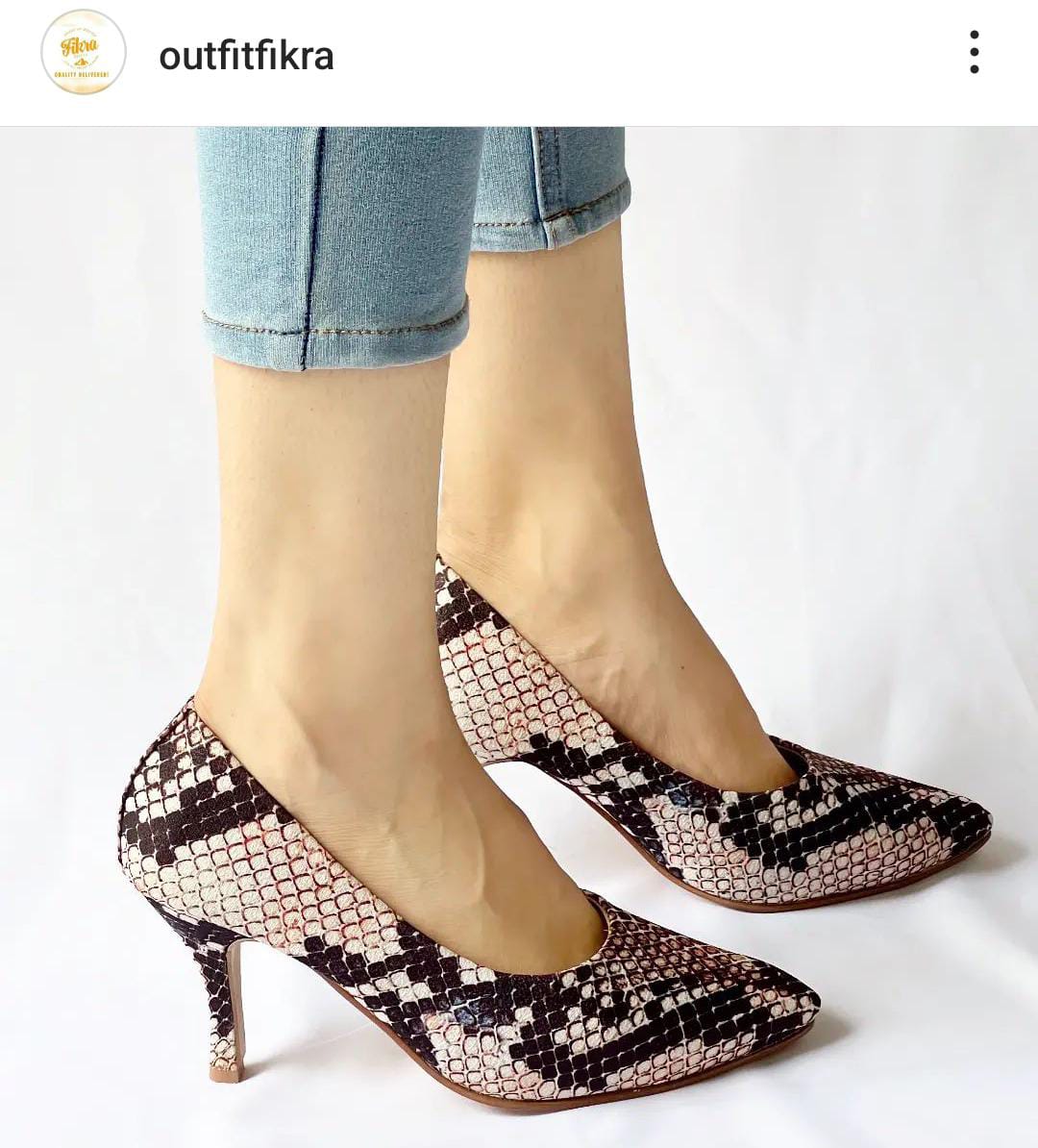 XP HEEL(Message us on Instagram or WhatsApp for any kind of information we are available)