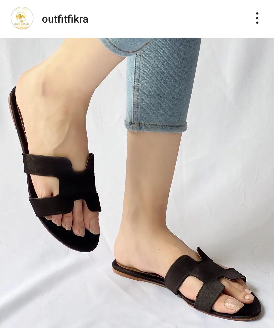 X FLAT(Message us on Instagram or WhatsApp for any kind of information we are available)