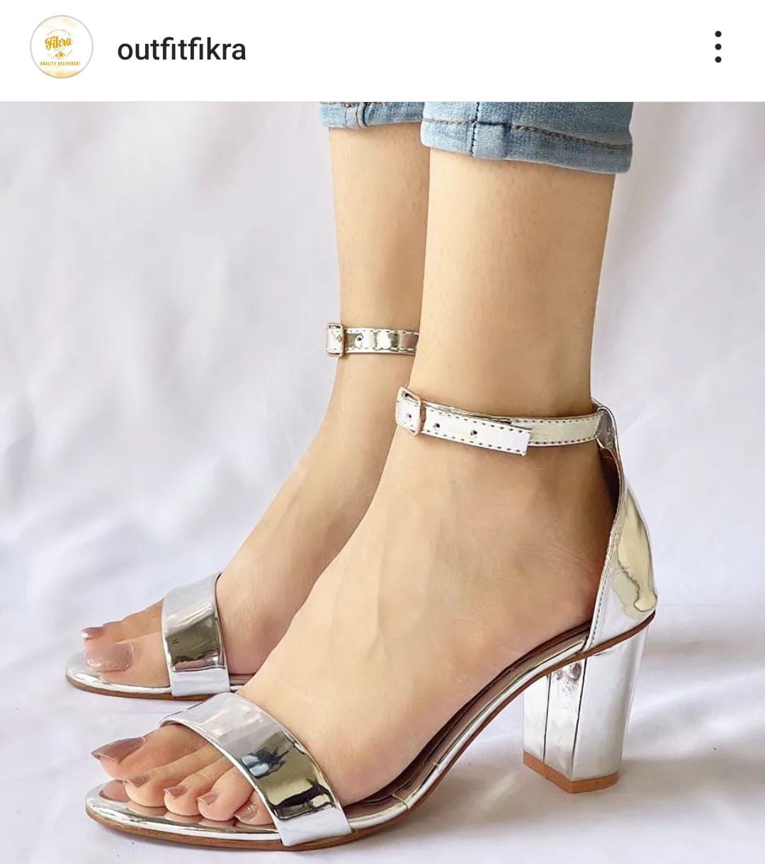 CV HEEL (3"INCHES)(Message us on Instagram or WhatsApp for any kind of information we are available)
