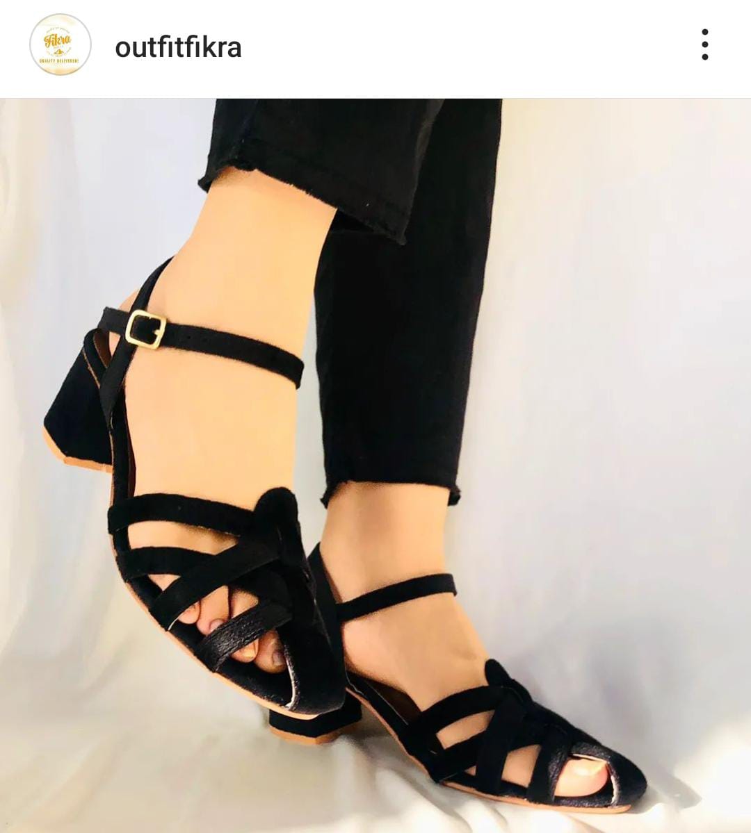 MATT HEEL PUMPY(Message us on Instagram or WhatsApp for any kind of information we are available)
