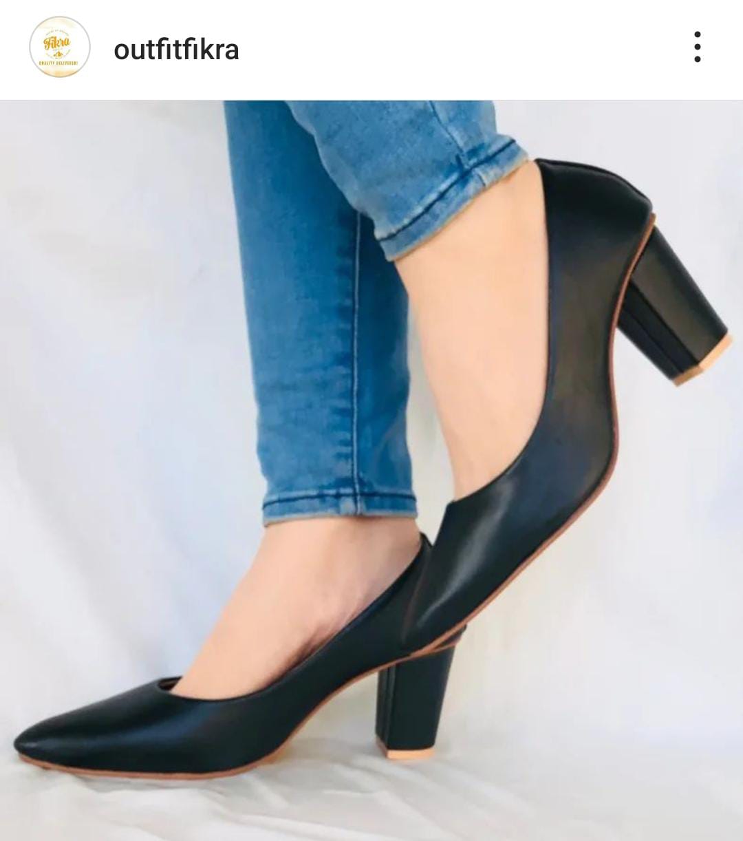 TALL HEEL PUMPY (REGZINE(Message us on Instagram or WhatsApp for any kind of information we are available)