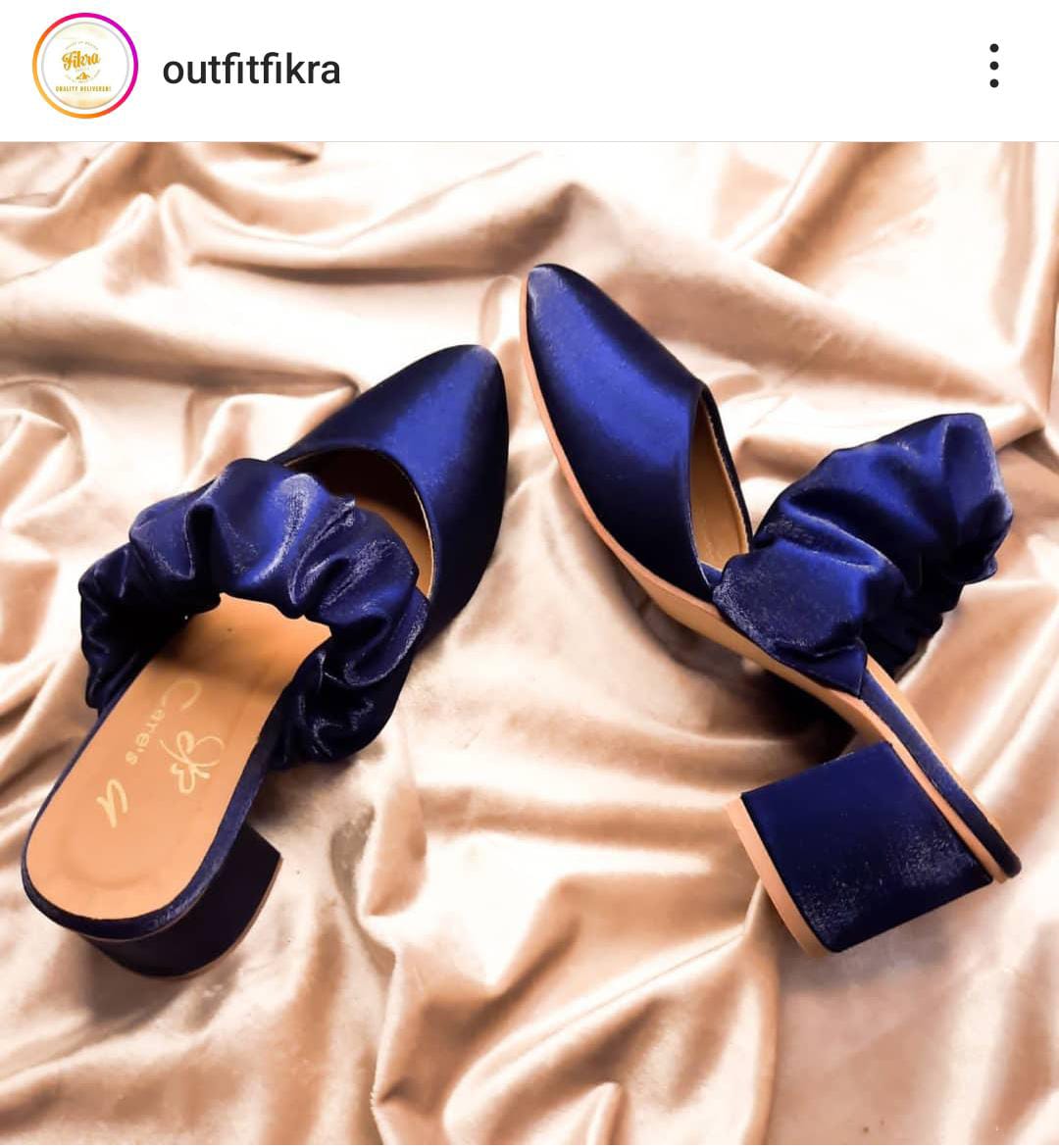 SILKY PUMPY HEEL(Message us on Instagram or WhatsApp for any kind of information we are available)