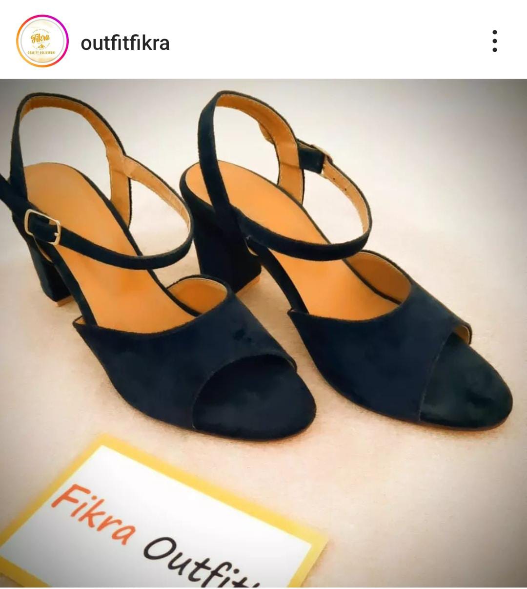 F STRIP HEEL(Message us on Instagram or WhatsApp for any kind of information we are available)