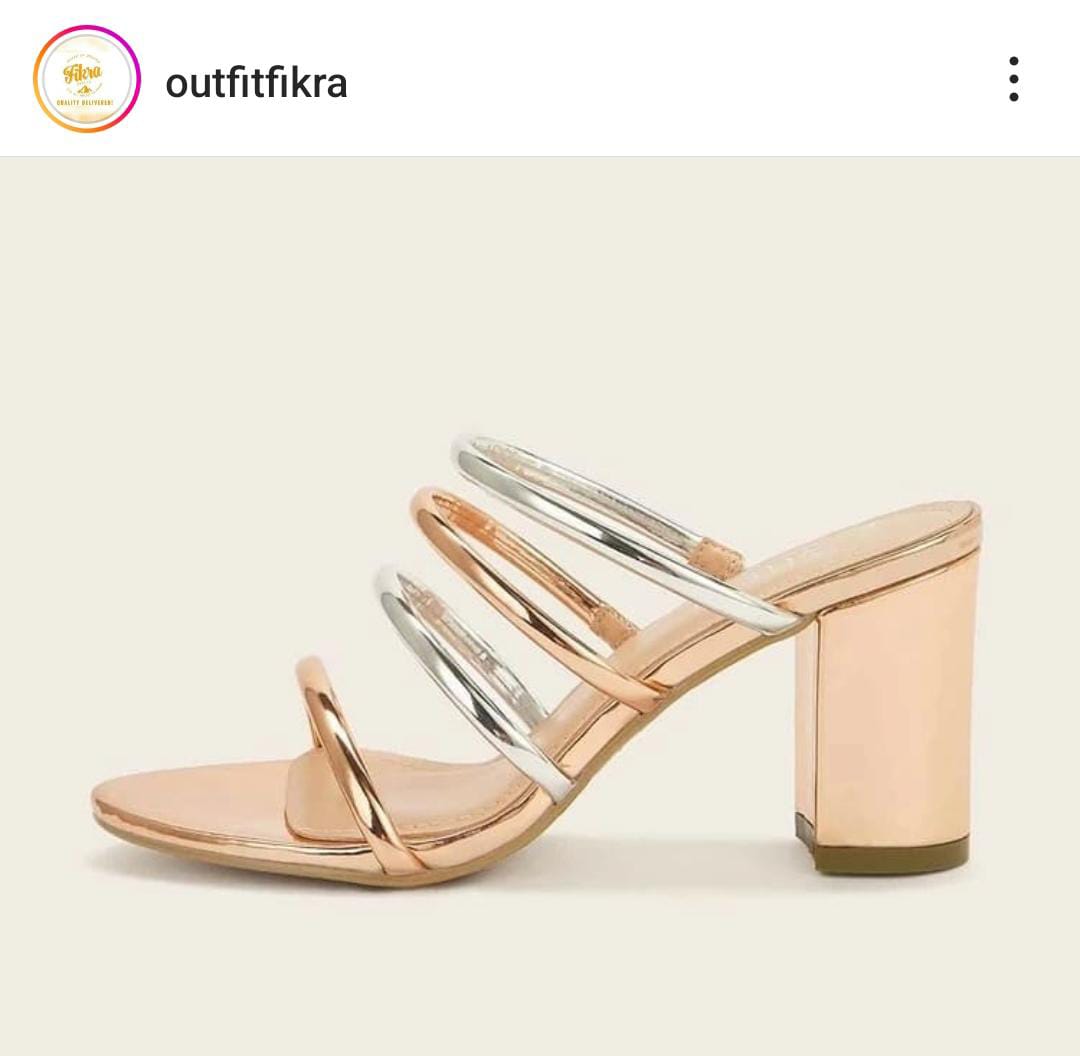 FOUR STRIP HEEL(Message us on Instagram or WhatsApp for any kind of information we are available)