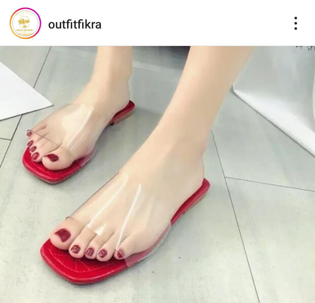 PP TRANSPARENT FLAT(Message us on Instagram or WhatsApp for any kind of information we are available)