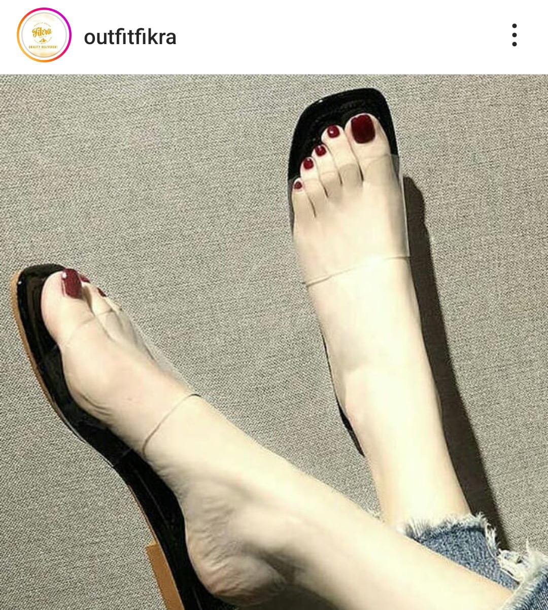 PP TRANSPARENT FLAT(Message us on Instagram or WhatsApp for any kind of information we are available)
