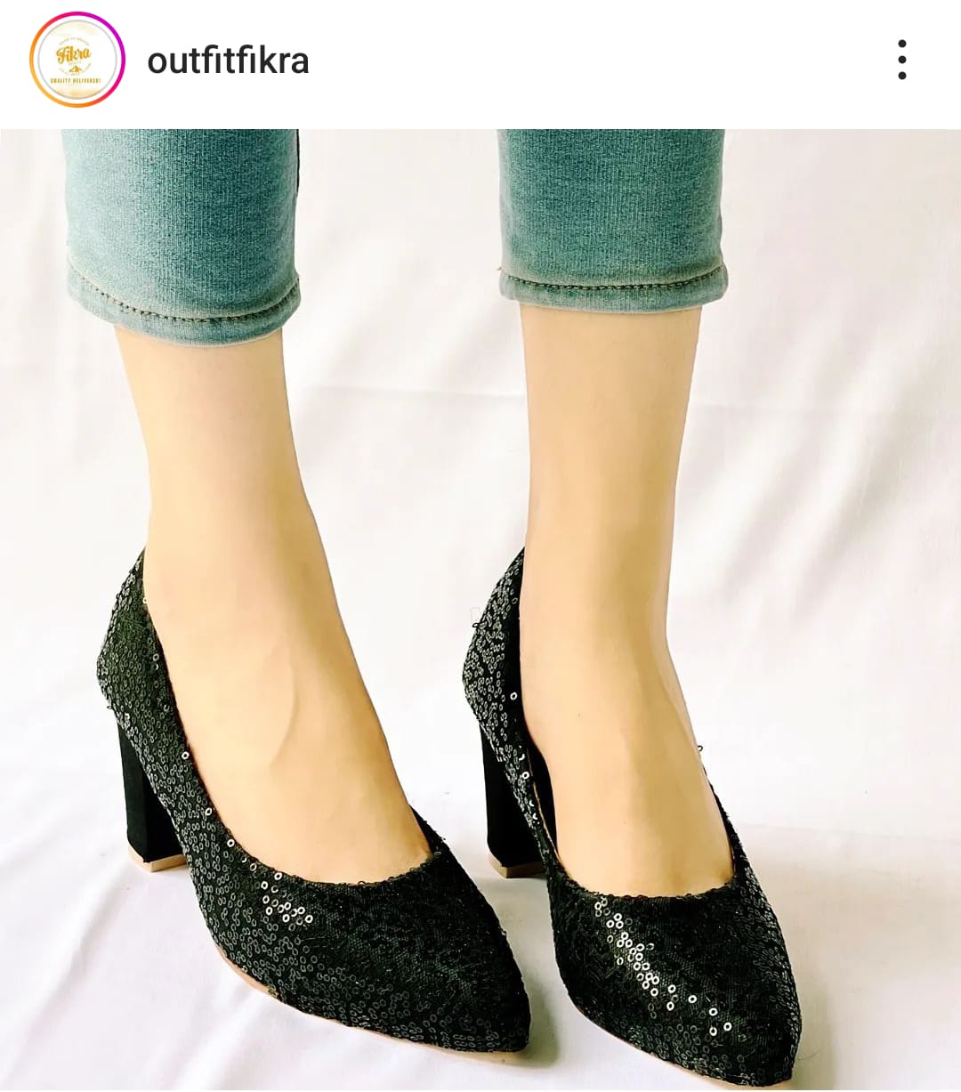 PUTT PUMPY HEEL (Message us on Instagram or WhatsApp for any kind of information we are available)