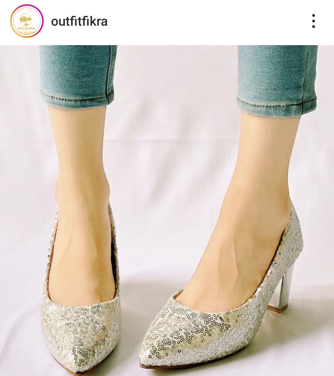 PUTT PUMPY HEEL (Message us on Instagram or WhatsApp for any kind of information we are available)