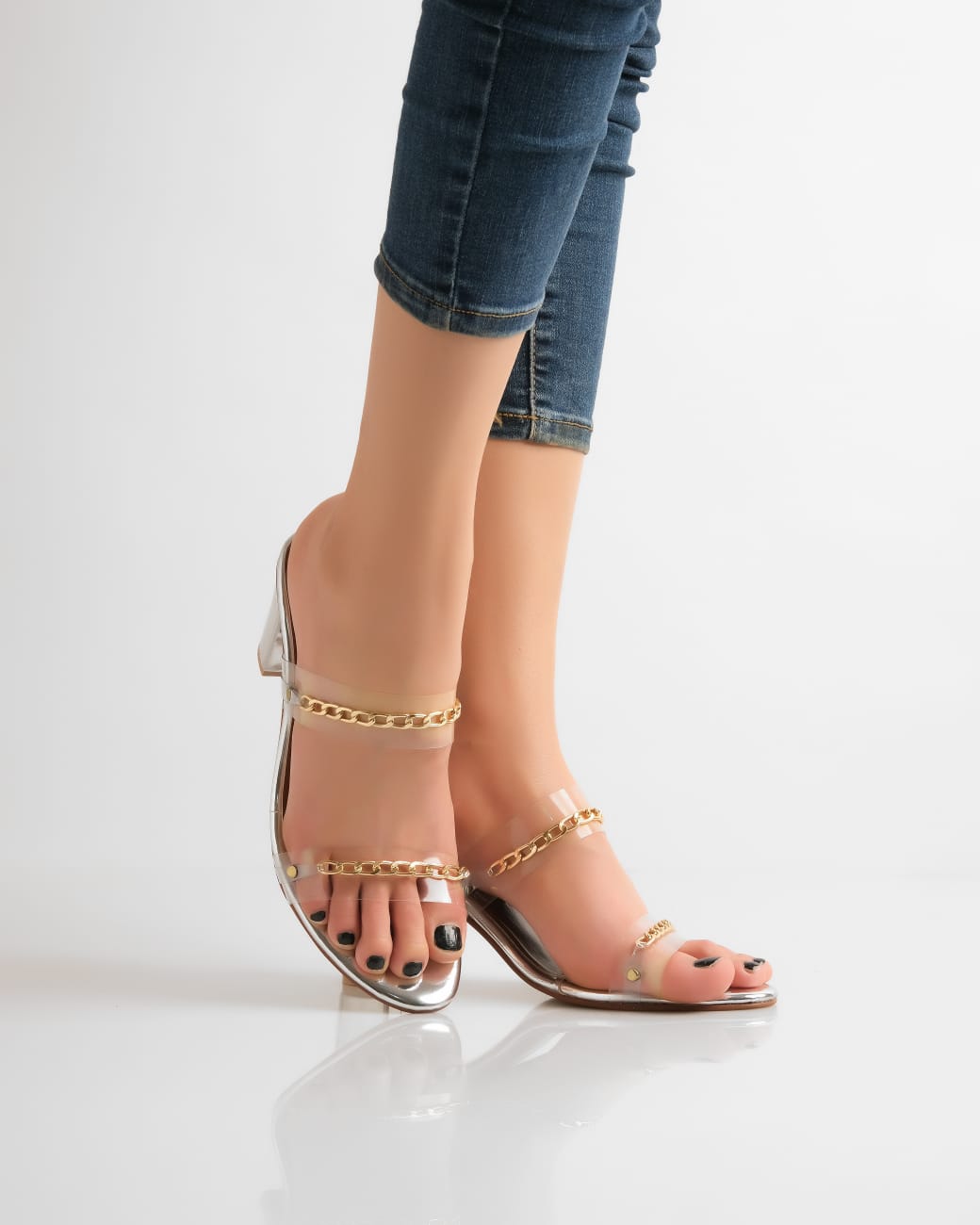 UPS HEEL((More Rs 500 Discount Buy Any 2 Design. You can Message us on Instagram & What's App for any information)
