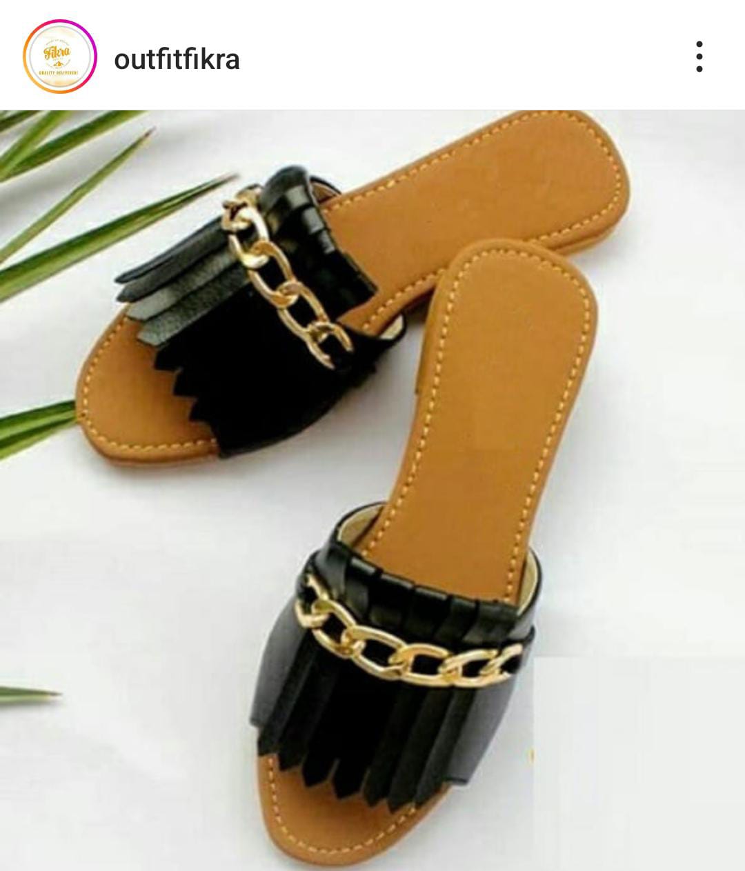 CHAIN FLAT( Free Delivery ) Message us on Instagram or WhatsApp for any kind of information we are available